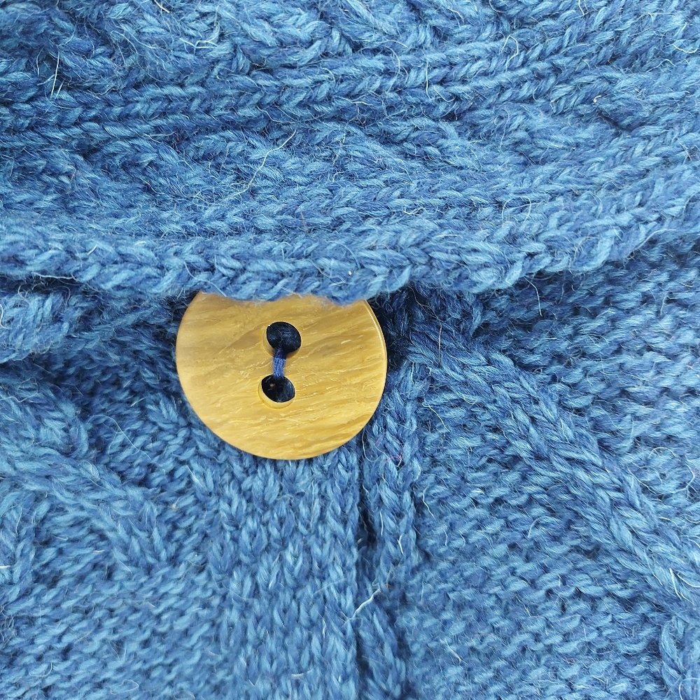 ARAN Woolen Mills PATCHWORK CARDIGAN WITH COLLAR - Picture 9 of 13